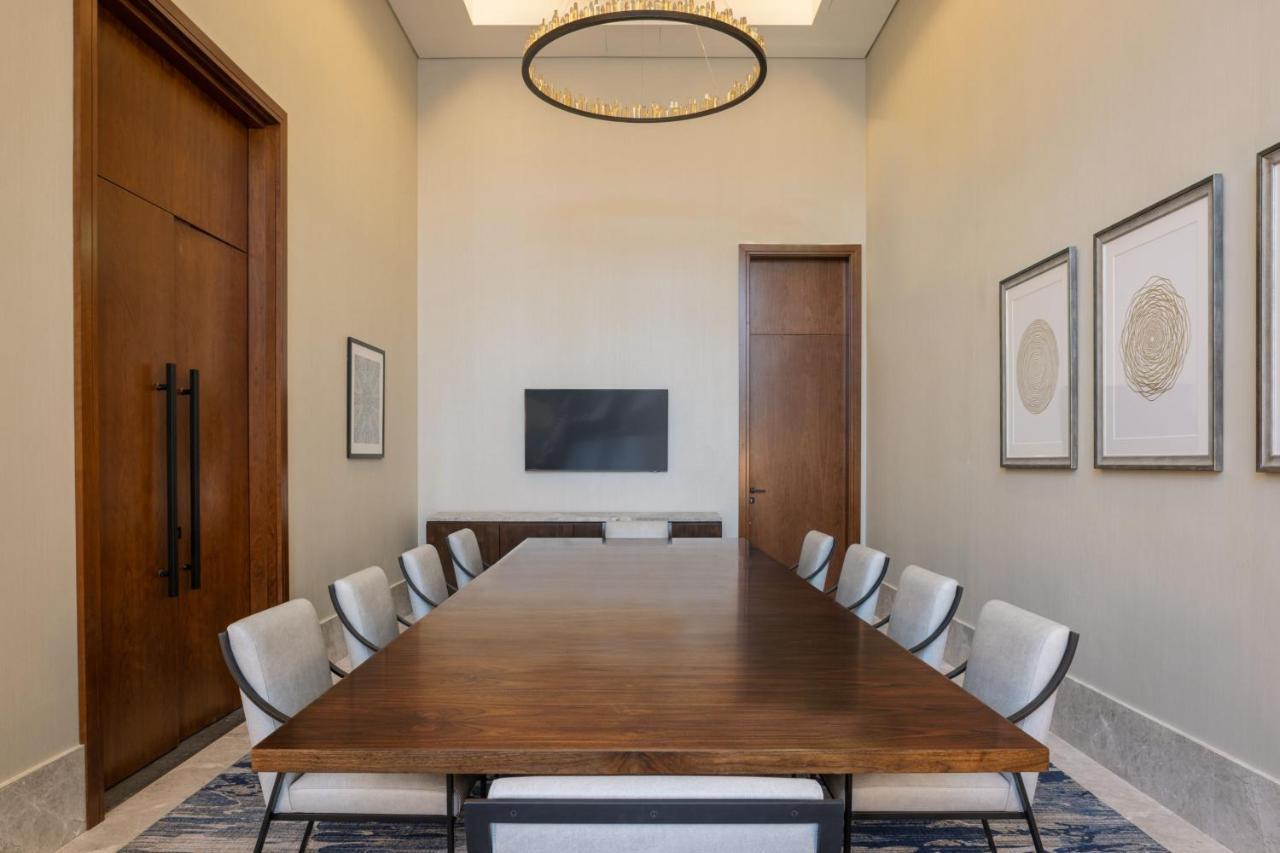 Marriott Executive Apartments Кувейт Экстерьер фото